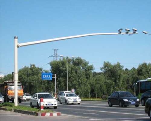 丁青监控杆 丁青监控杆