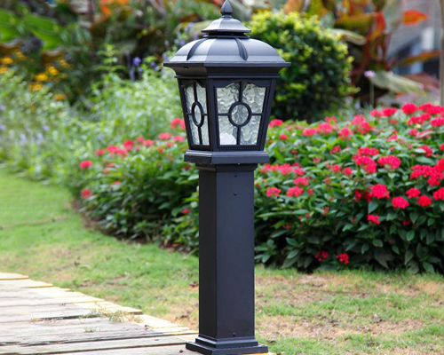 丁青草坪灯 丁青草坪灯