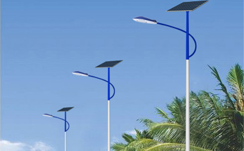 丁青太阳能路灯防触电安全指南：如何选择与维护